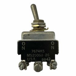 MS25068-26 7674K5 C-H Toggle Switch 5930-00-615-7879