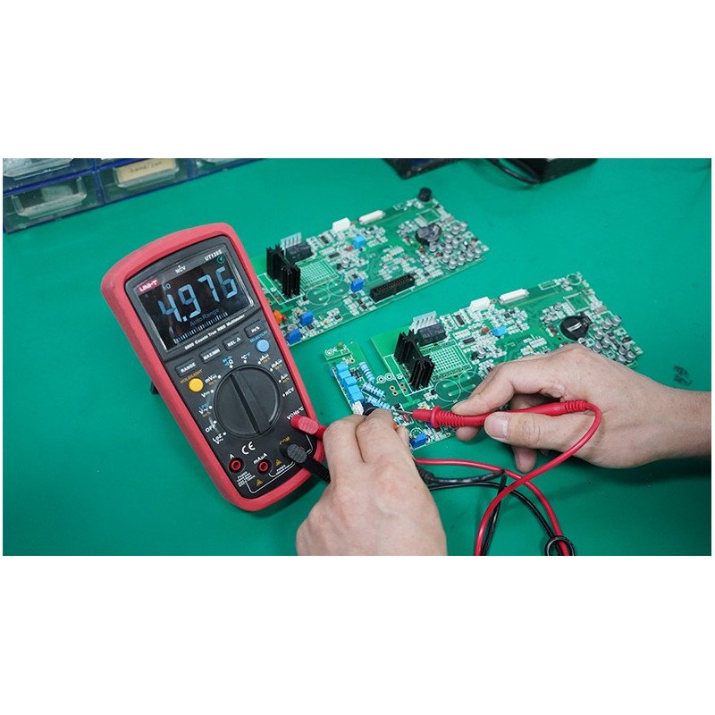 UT139S True RMS Digital Multimeter AC DC CAT III 600V