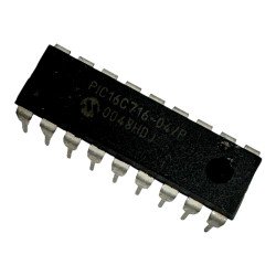 PIC16C716-04/P Microchip Integrated Circuit