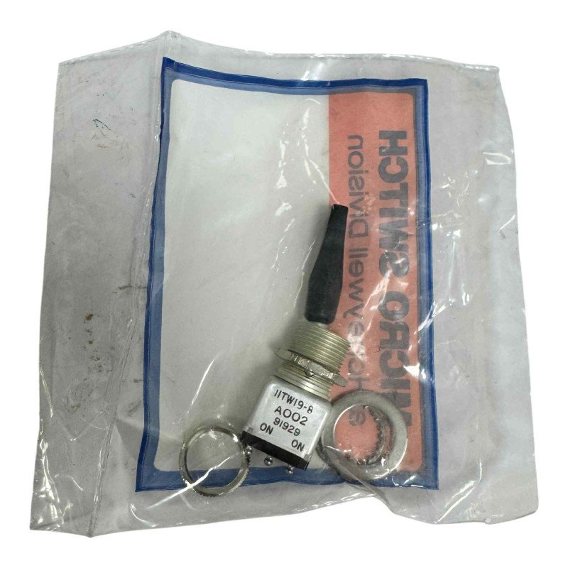 11TW19-8-A002 Honeywell Non Illuminated Toggle Switch Panel mount SPDT 5A 125Vac ON-ON
