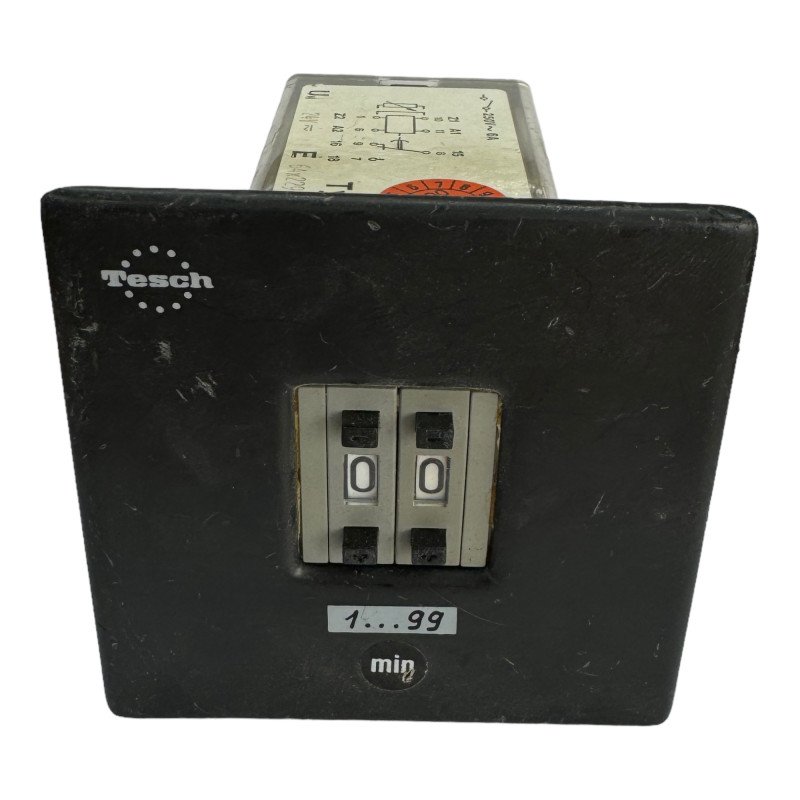 Tesch Panel Meter Hour Meter 1-99min 230V 6A Un 24V E 64x229